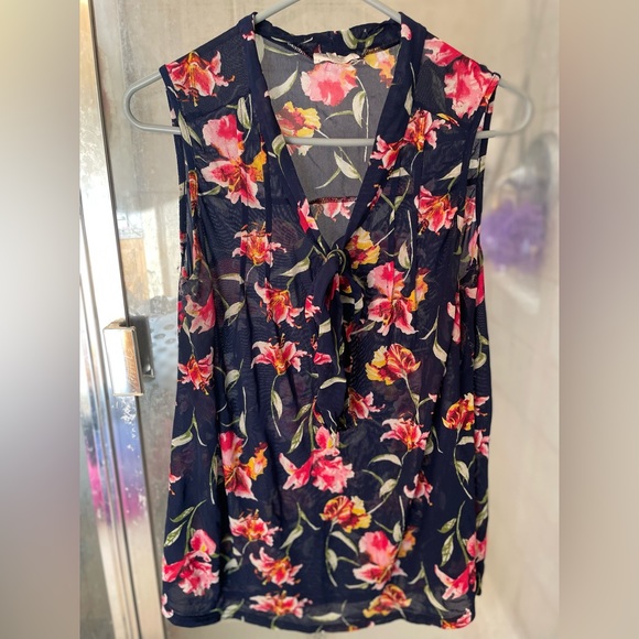 Floral Sleeveless Sheer Blouse - Picture 1 of 2
